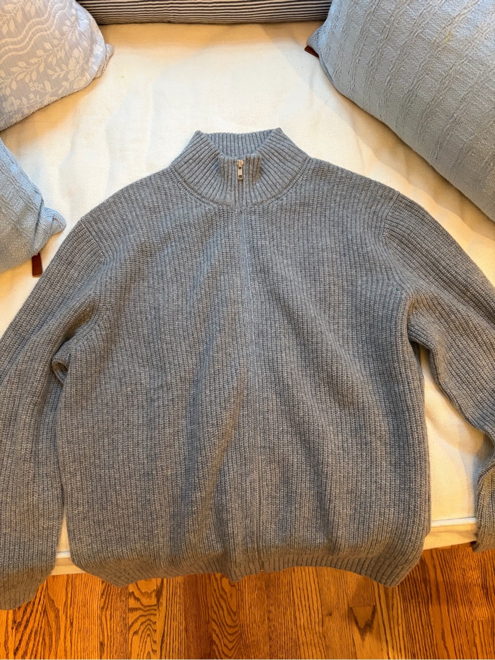 Quince Cashmere Men's Fisherman Full Zip-Neck Ribbed Sweater - Light Gray